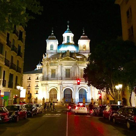 Latina Palace มาดริด ภายนอก รูปภาพ